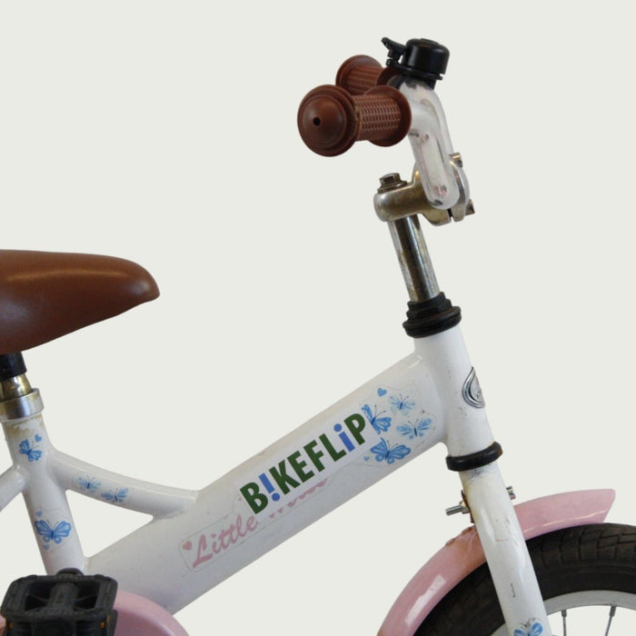 12.149 - BikeFlip, 12 inch kinderfiets, Popal fiets, roze kinderfiets, fijn zadel, terugtraprem, geen achterbakje, kabelslot