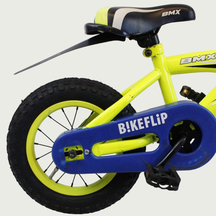 12.153 - BikeFlip, 12 inch kinderfiets, neon gele fiets, BMX fiets, avontuur, terugtraprem, handrem, kabelslot