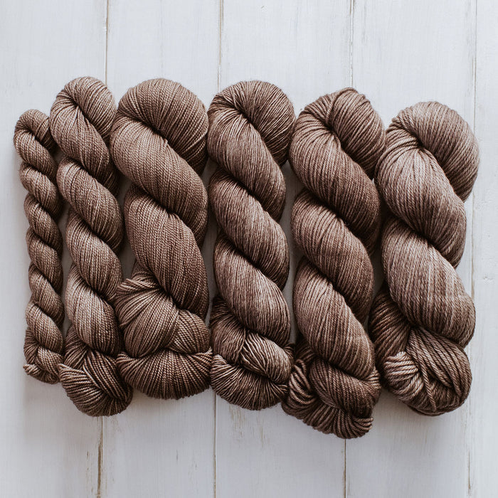 "Castle Leoch" Hand-dyed Yarn
