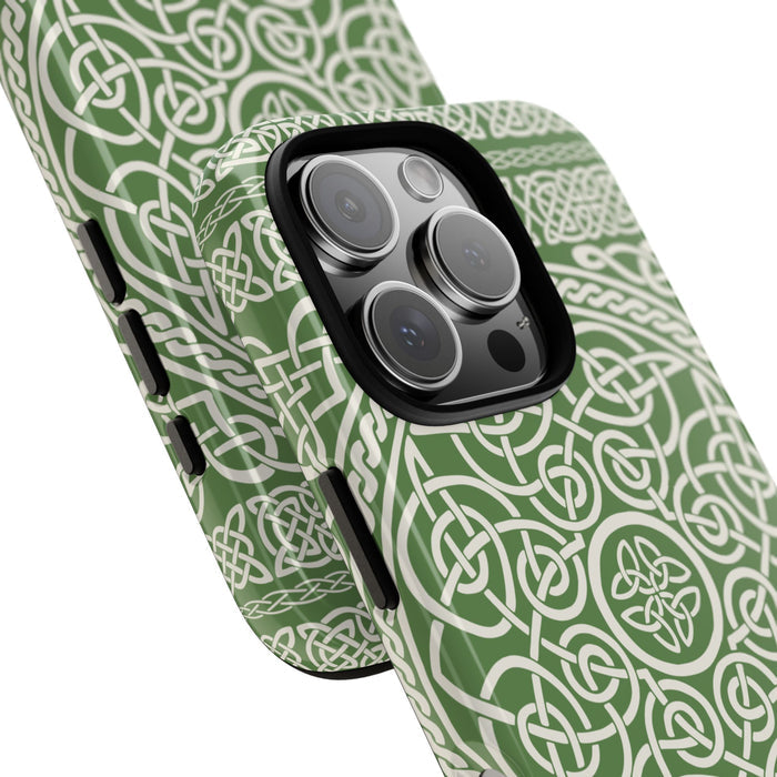 Celtic Knot Green
