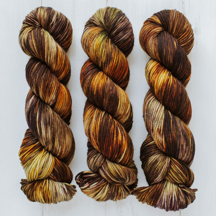 "Mushroom" Hand-Dyed Yarn – Garden Collection