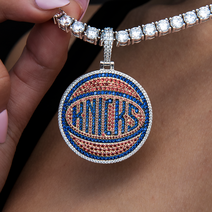 New York Knicks Official NBA Team Secondary Logo Pendant in White Gold