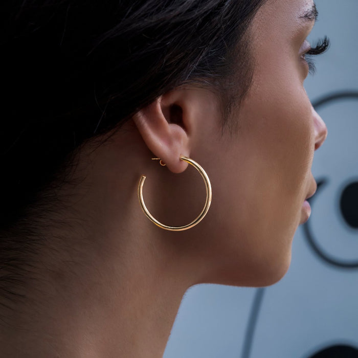 Plain Hoop Earrings in Yellow Gold
