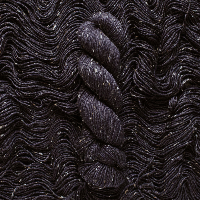 "Soil" Tweed Hand-Dyed Yarn – Garden Collection