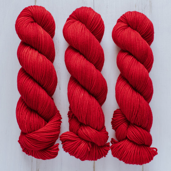 "Tomato" Hand-Dyed Yarn – Garden Collection
