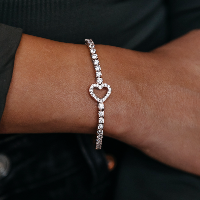 Women's Moissanite Heart Tennis Bracelet in White Gold Vermeil